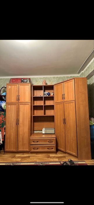 Шкаф угловой и обычный