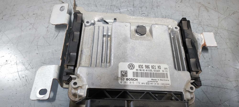 ECU volkswagen vw touran 1T2 1.9 BLS DSG cod 03G906021ND