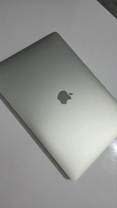 Macbook air M 1 ,512 gb, 92% yomkst sotiladi