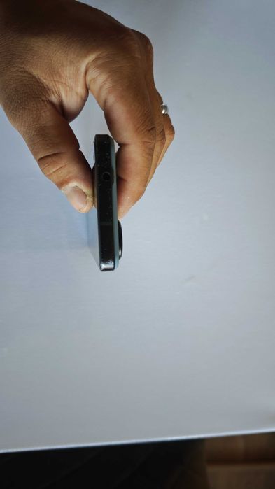 Asus Zenfone 9 8GB RAM 128GB