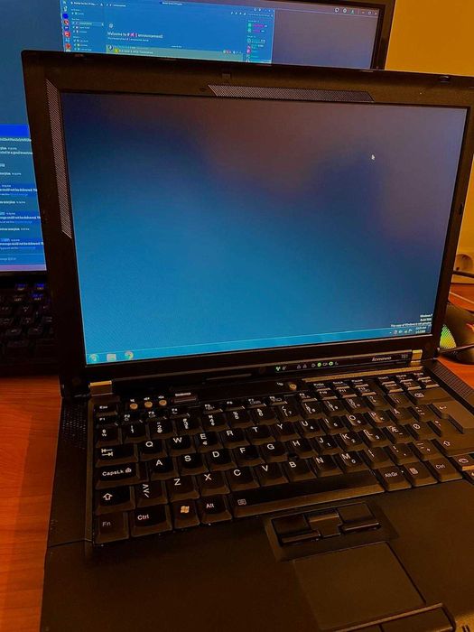 Laptop Thinkpad T61 (VERSIUNEA VECHE)