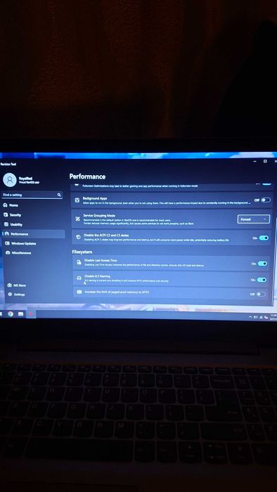 Laptop lenovo i5-8265U MX110 + tastatura si mouse