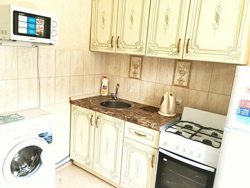 1 комнатная  почасово