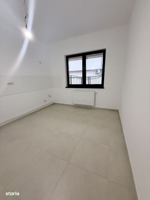 Casa individuala cu curte, 3 dormitoare - Maracineni