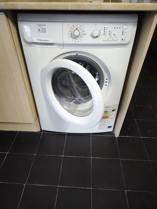 Пералня  Elektrolux