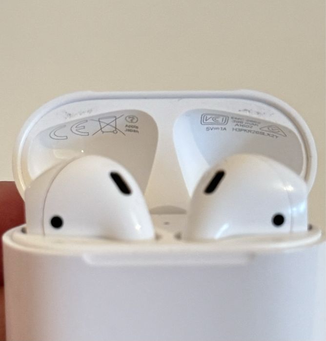 Airpods 2  оригинал , коробкасымен