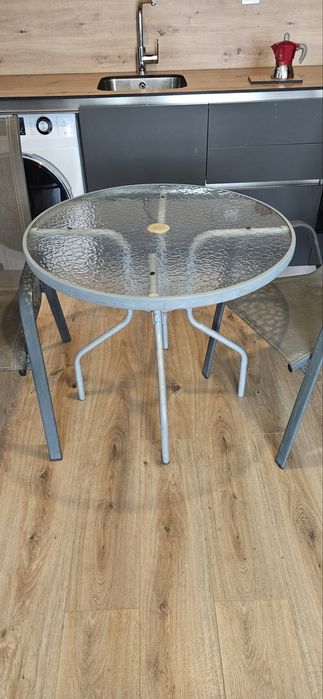 Маса стъклена  с 4 стола