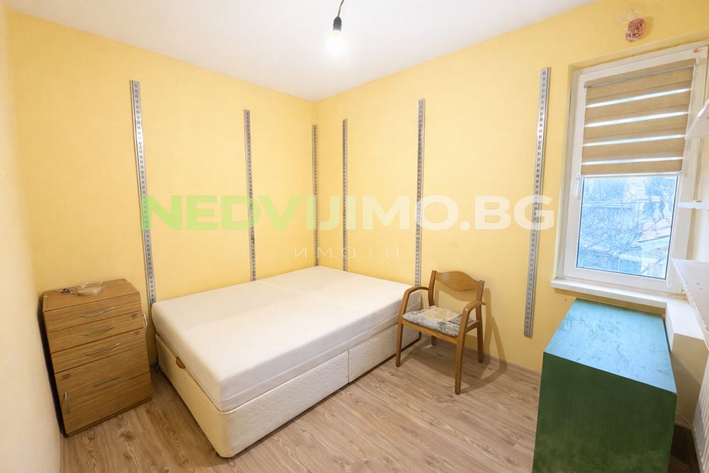 Самостоятелна къща под наем в м-т Ален Мак