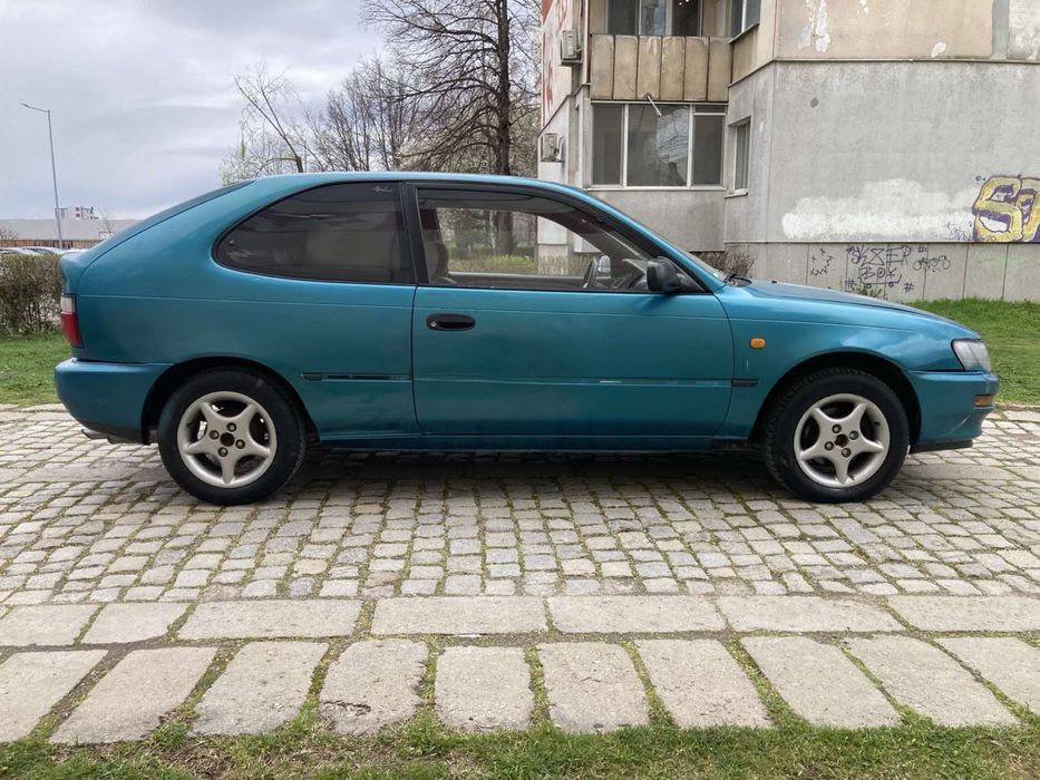 Toyota Corolla 1.3 Бензин