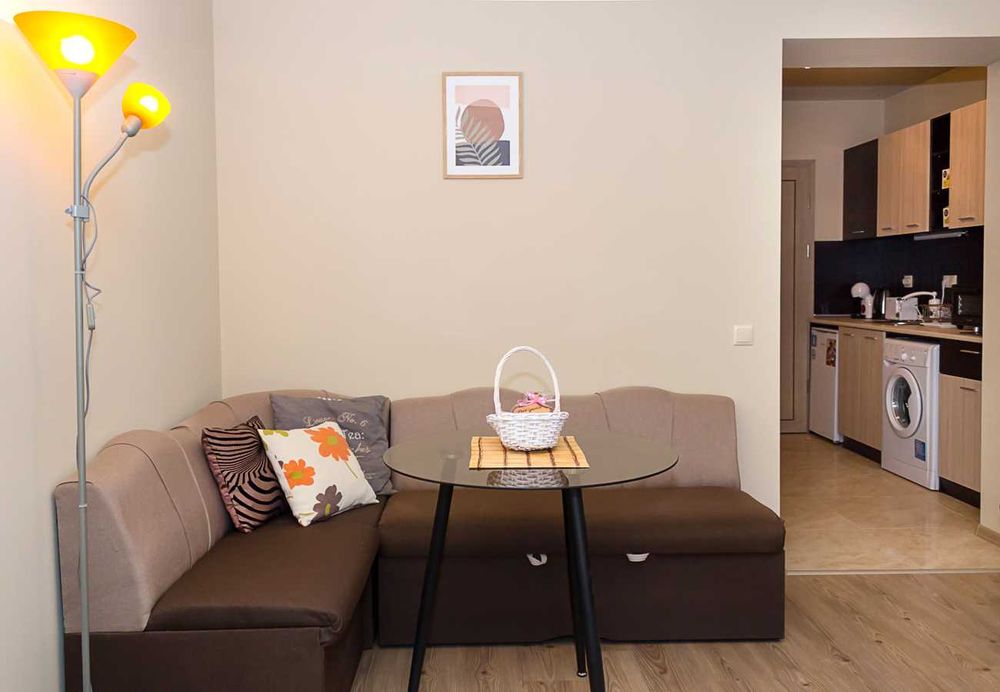 Дава се под наем Едностаен апартамент в к.к. Златни пясъци - 35 кв.м за 255 € - Снимка #4