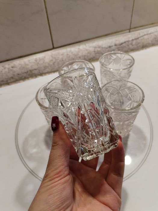 Хрустальные рюмки набор