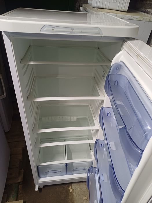 Продам Холодильник Бирюса
