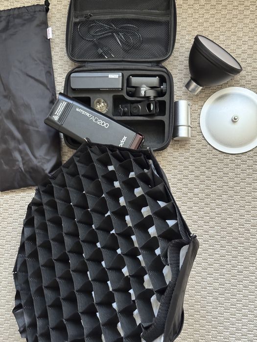 Godox ad200 cu accesorii