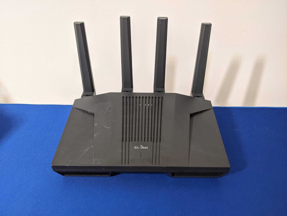 GL.iNet GL-MT6000 Flint 2 WiFi 6 AX6000 Router High-Speed 5GHz Gaming Long range 2 x 2.5G VPN Routers for Fibre Optic Modem