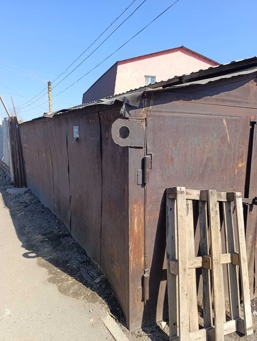 Продам гараж 3/7 метра