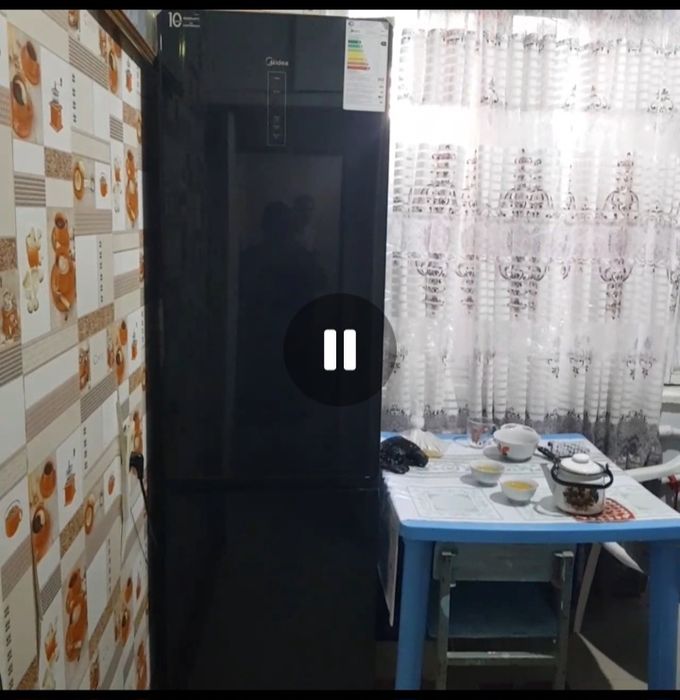 Navoiy v Zarafshon shahrida 2 xonali uy sotiladi