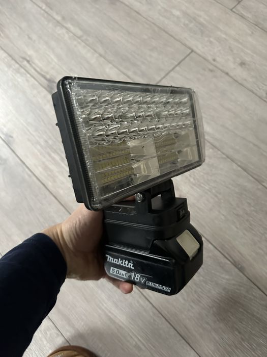 Lampa led compatibil makita