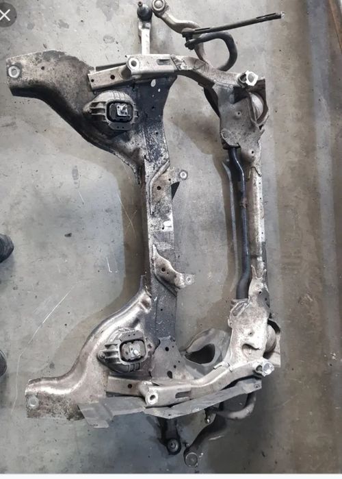 Jug motor BMW Seria 3 E90/E91