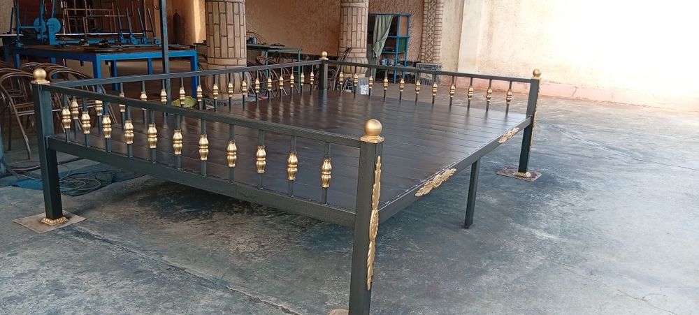 Chorpiyalar  zakaz qabul qilinadi sifatli temir sōrilar