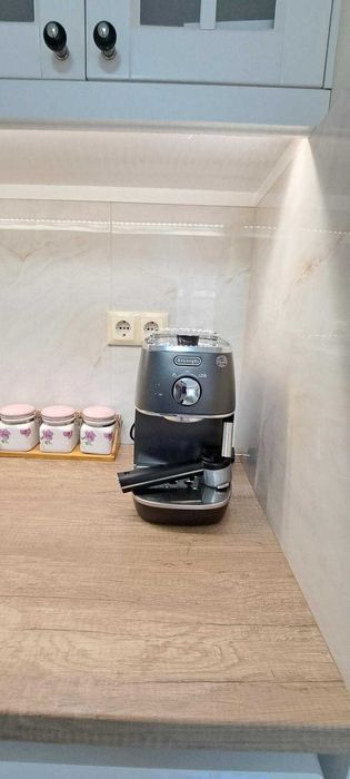 Дава се под наем Тристаен апартамент в Варна, Център - 100 кв.м за 847.62 € - Снимка #10