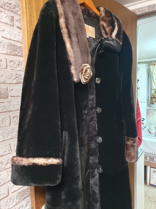 в продаже Шуба МУТОН