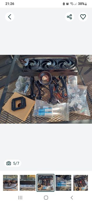 De vânzare Cooler cu tot ce se vede