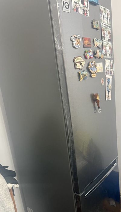 Vand frigider LG nou