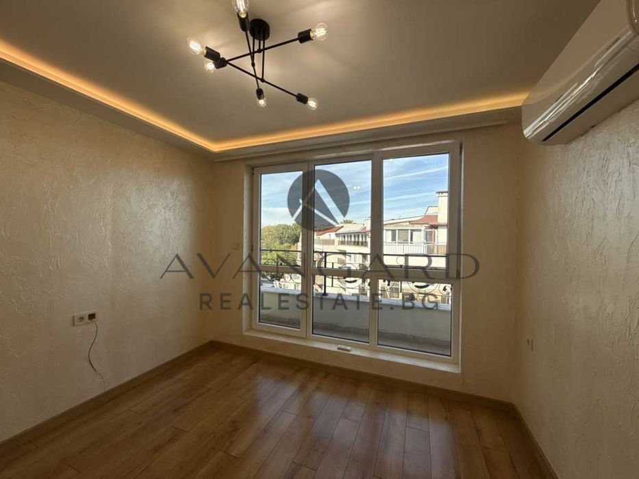 Продава се Тристаен апартамент в Пловдив, Център - 116 кв.м за 2630 €/кв.м - Снимка #6