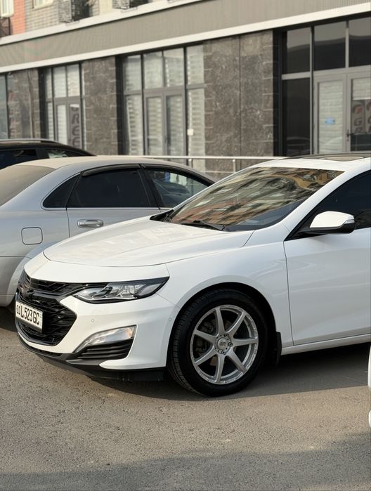 Продам своб Malibu 2 2028г 2,5L
