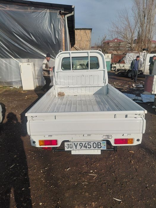 Srochni LABO sotiladi