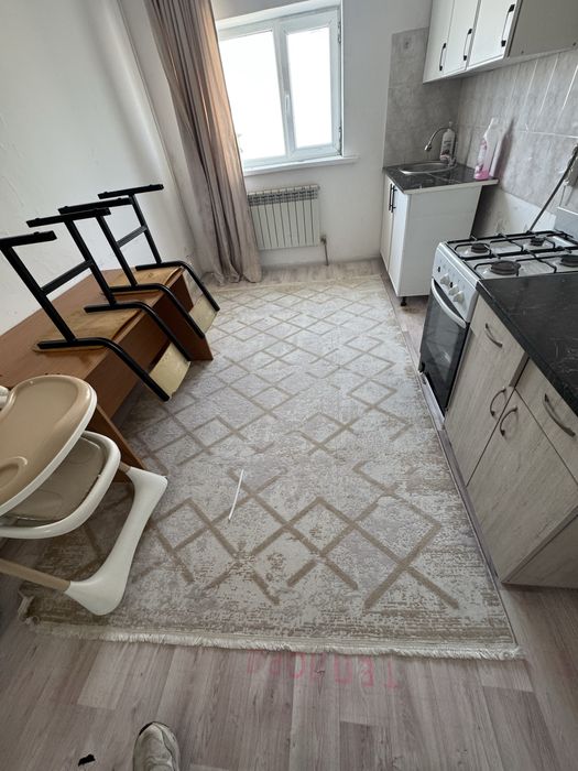 Кілемдер сатылады