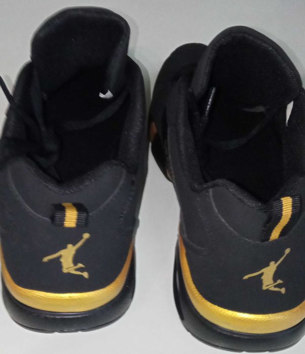 Мъжки спортни обувки