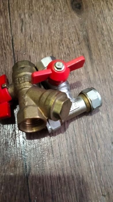 Шаровые краники продам