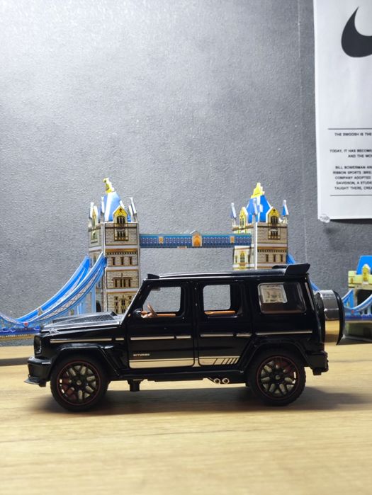 Игрушечная машинка Gelendvagen