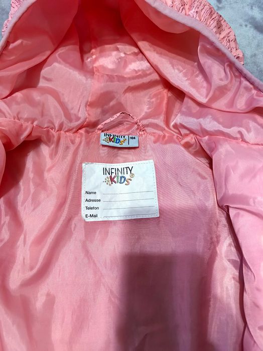 Курточки для девочки