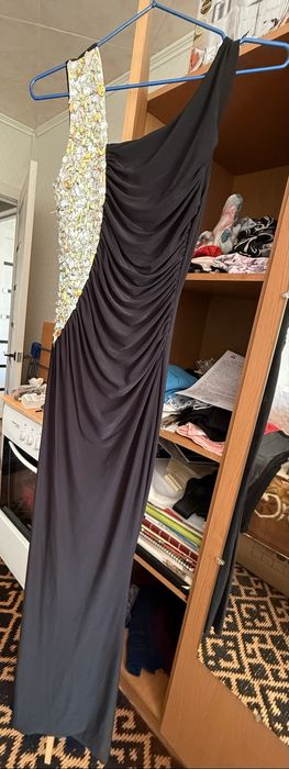Срочно продам платье