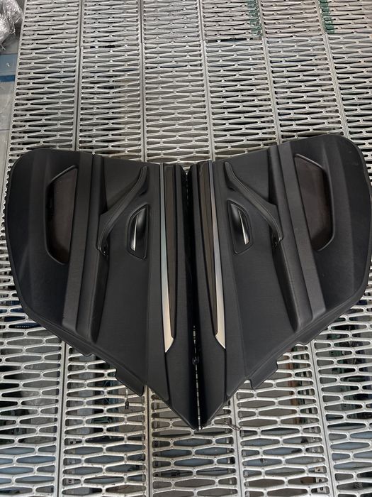 Fata de USA fete usi spate dreapta stânga BMW f10 f11 diferite culori