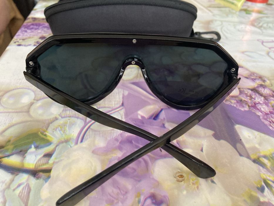 Слънчеви очила 20лв