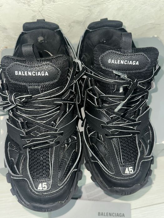 Balenciaga Track