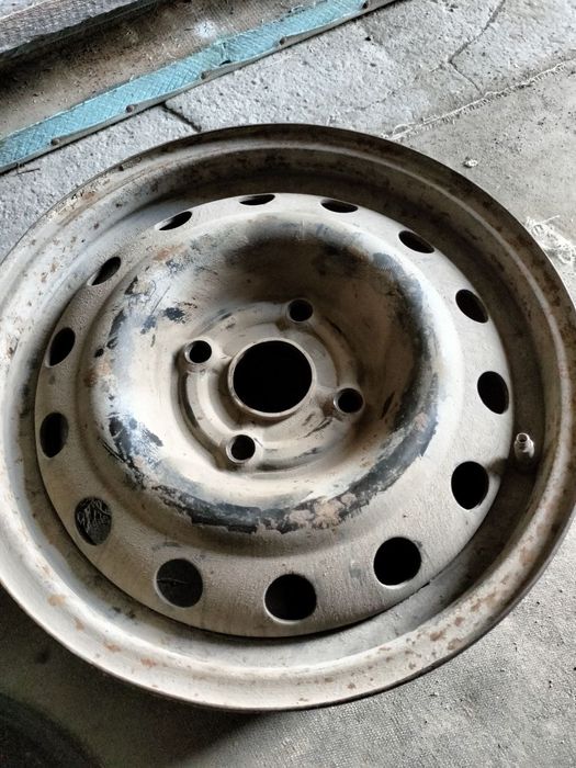 продам диски и резину