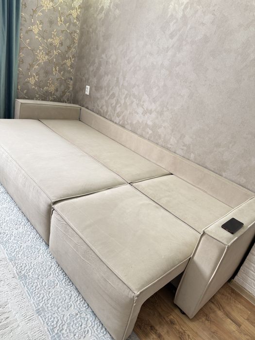 Продам диван в хорошем состоянии