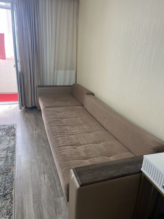 Диван с буфиком даром