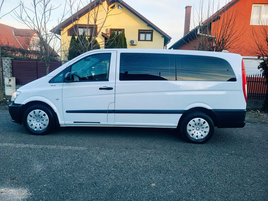 Mercedes-Benz Vito 8+1 Extralung transport persoane