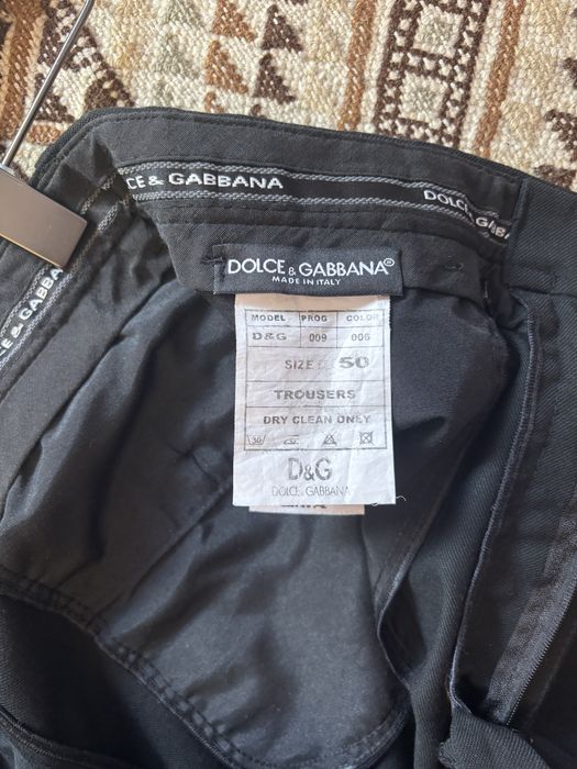 pantalonoi Dolce& Gabbana masura (M)