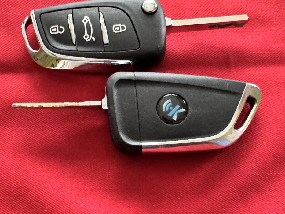 Ключ Citroen DS оригинален с 3бутона