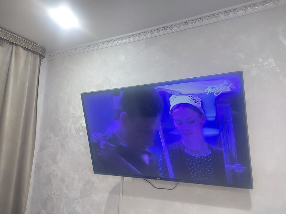 продается телевизор