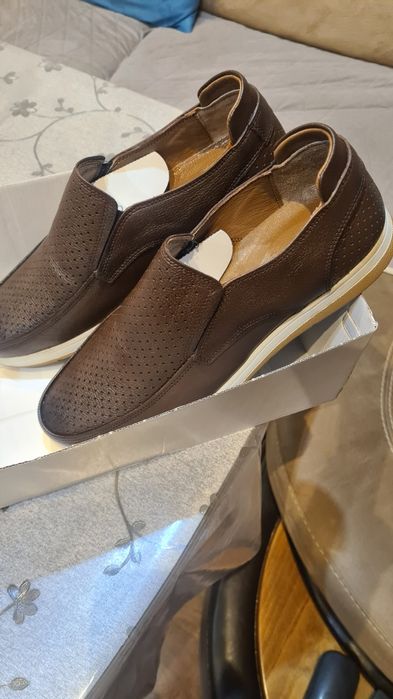 Мокасини от естествена кожа