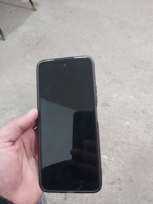 Redmi 12 xotirasi4/128