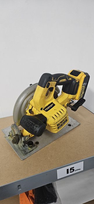 Circular profesional Dewalt Dcs 570