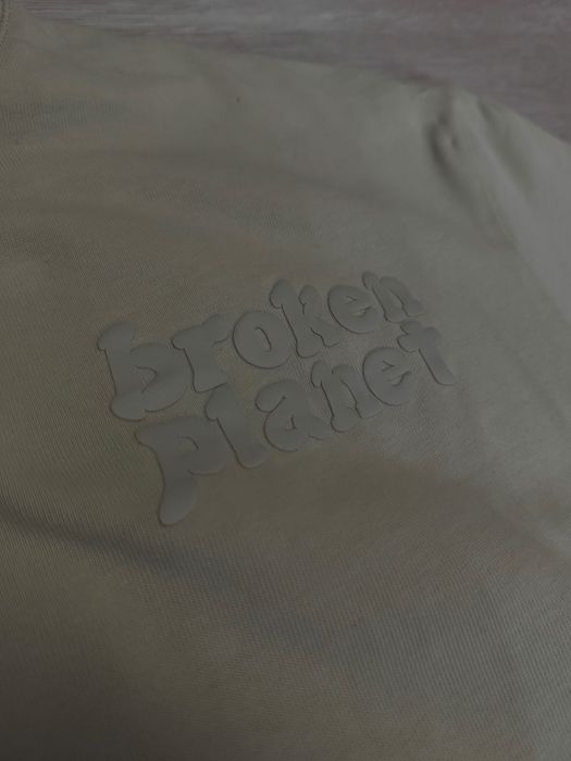 Тениска Broken Planet Bone